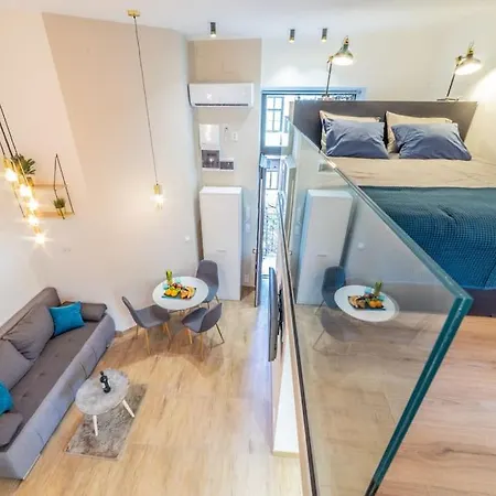 Top Location Modern Flats For Groups *