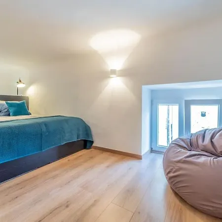 아파트 Top Location Modern Flats For Groups